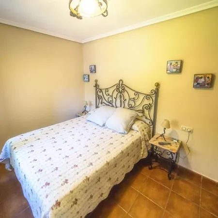 Trebede 3*